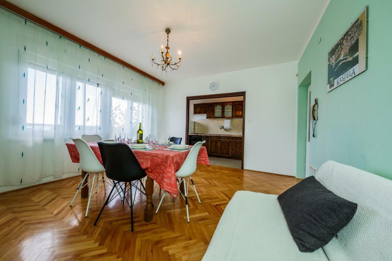 Apartments Mila Kastela Exterior photo